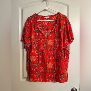 Super cute top perfect for Summer